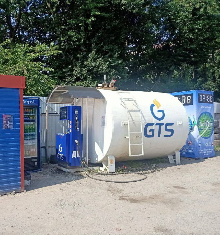 Ми збільшуємо кількість точок продаж AdBlue!